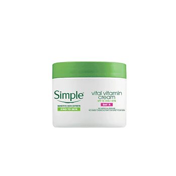 Simple Vital Vitamin Day Cream flanah 01.jpg Simple Vital Vitamin Day Cream